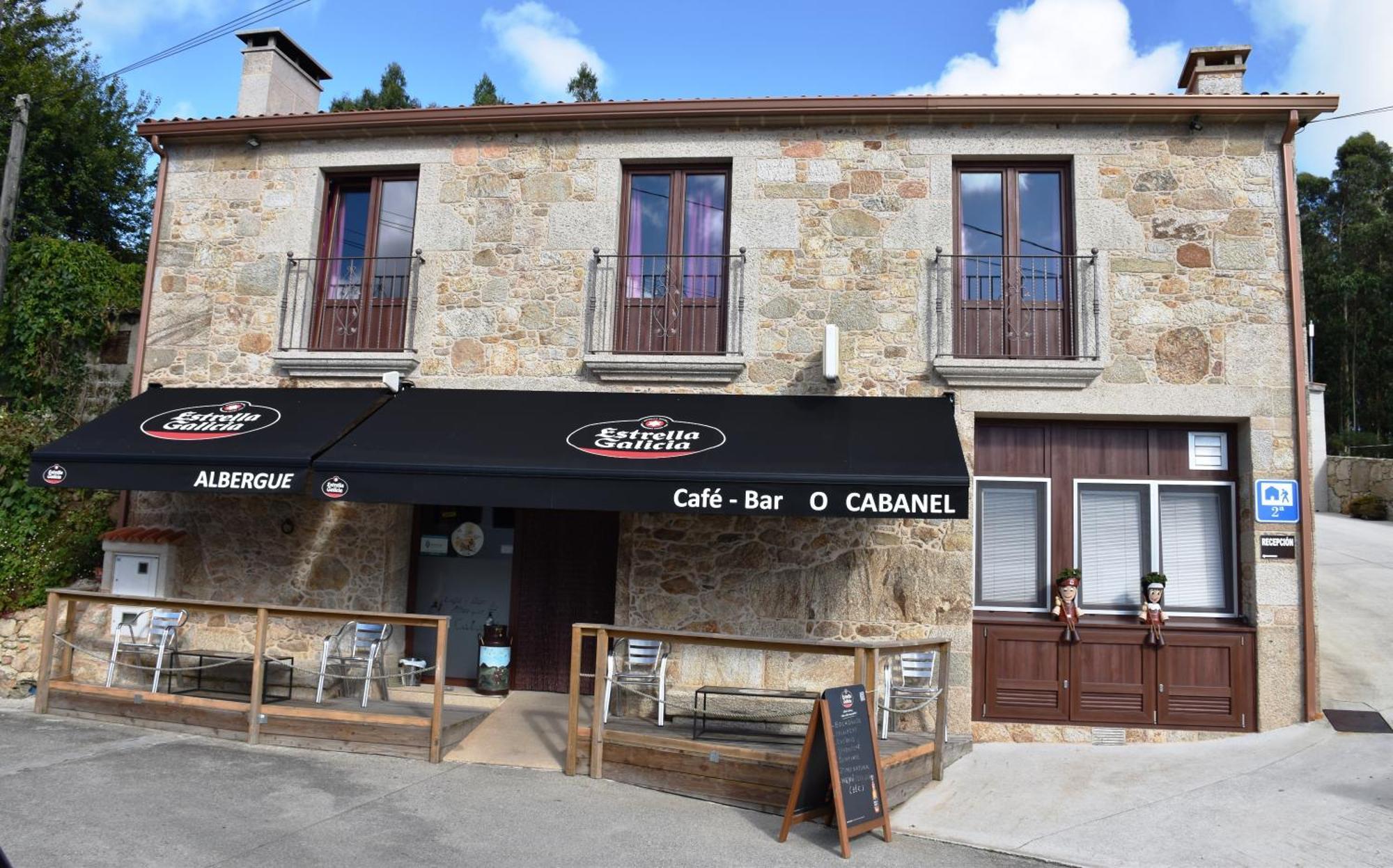 O Cabanel Albergue-Bar Villastose Exterior photo